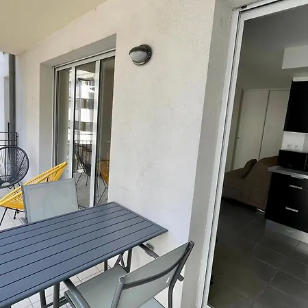 Moderne T2 Avec Balcon & Garage A - Fr-1-555-110 アパート *